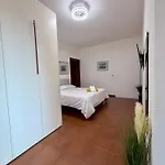 Apartment A Stone's Throw From The Duomo Bologna